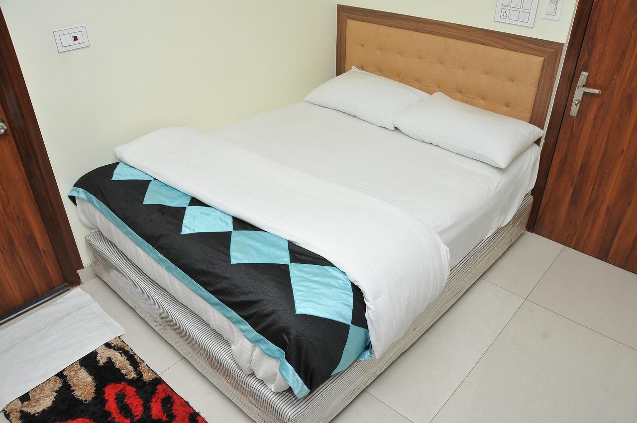 Hotel Pasupala Grand Anantapur Εξωτερικό φωτογραφία