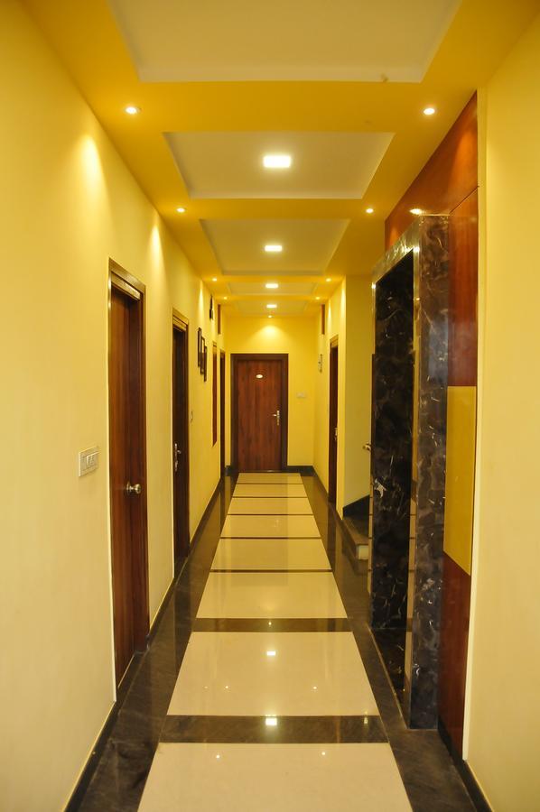 Hotel Pasupala Grand Anantapur Εξωτερικό φωτογραφία