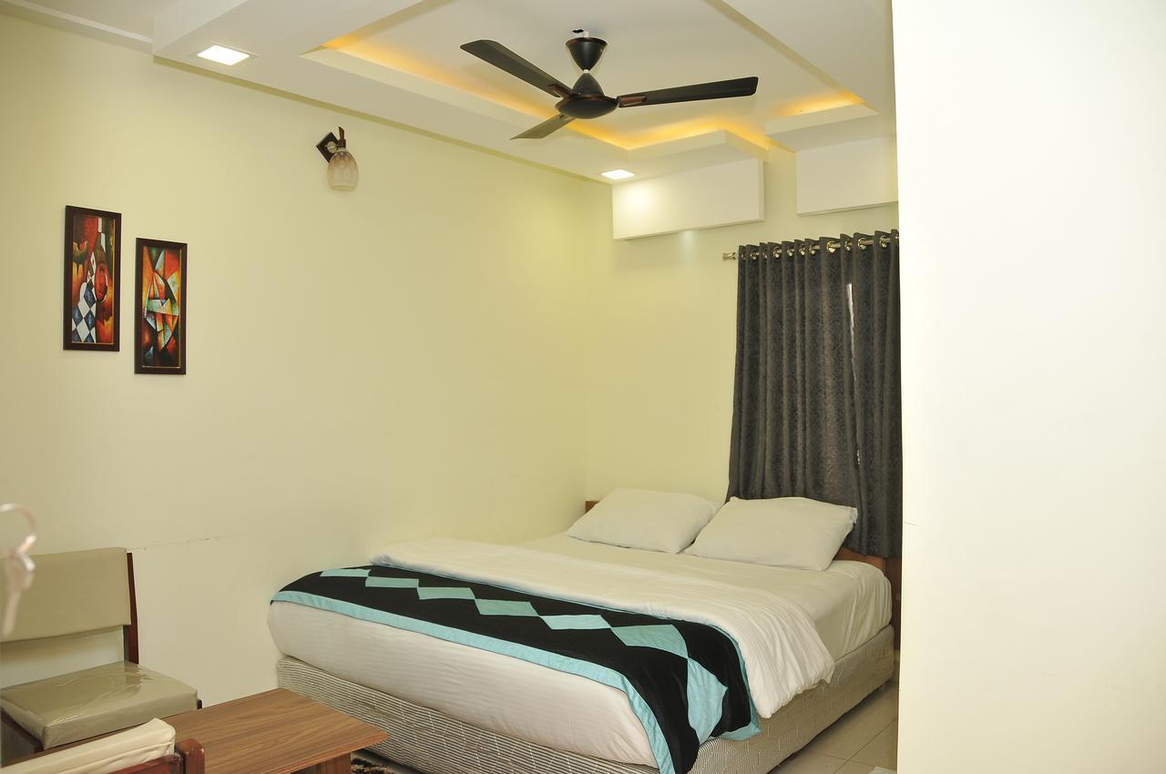 Hotel Pasupala Grand Anantapur Εξωτερικό φωτογραφία